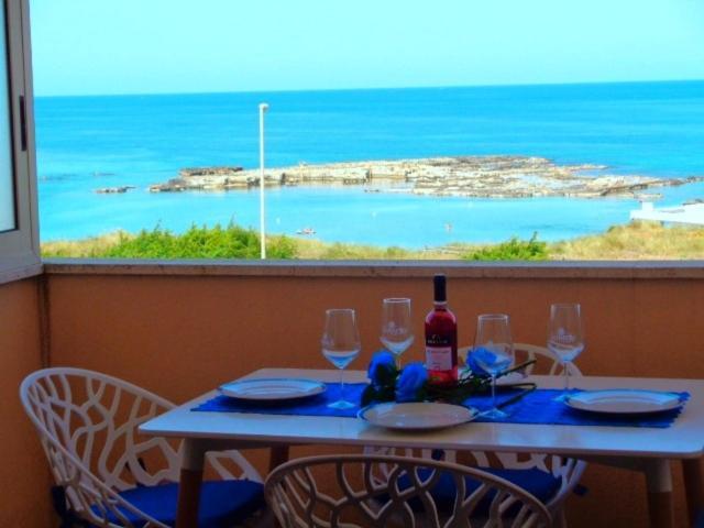 Bilocale Punta Rosa - Fronte Spiaggia Otranto Esterno foto
